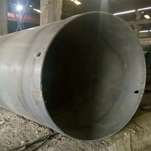 选择阿里钢护筒的材质时，主要考虑哪些因素